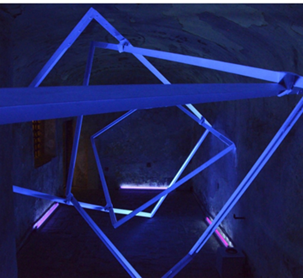 CATEGORIA ARTISTICA: Installazioni
BIOGRAFIA: 
